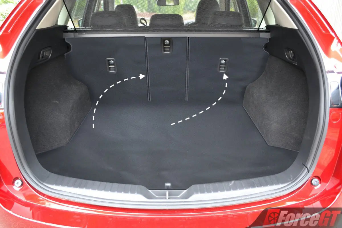 Mazda Cargo Liner