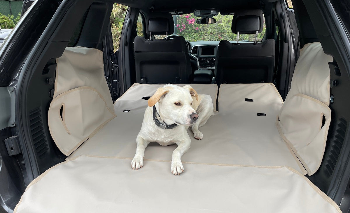 Cargo liner for dogs